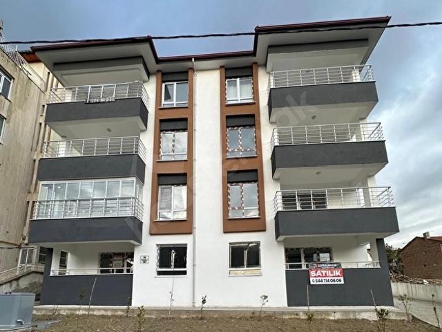 HACIKARA MAH.ÇARŞI MERKEZE YAKIN YAPILI SATILIK 2+1 DAİRE