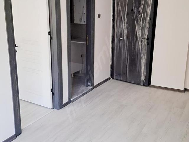 HACIİLBEY'DE SATILIK SIFIR 1+1 DAİRE