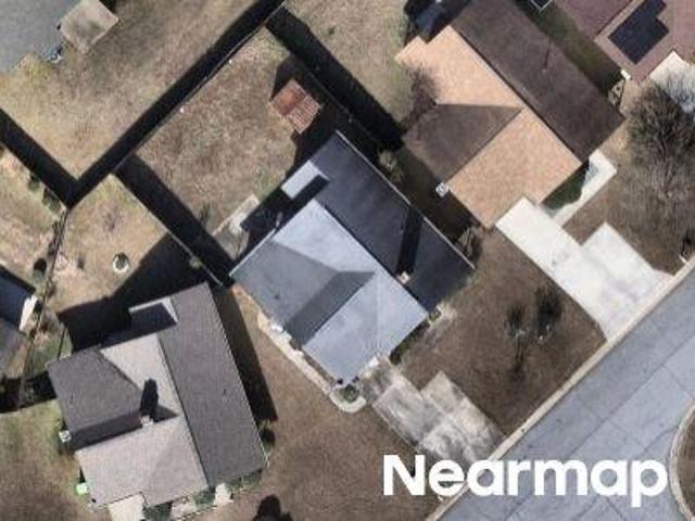 Hackamore Ln