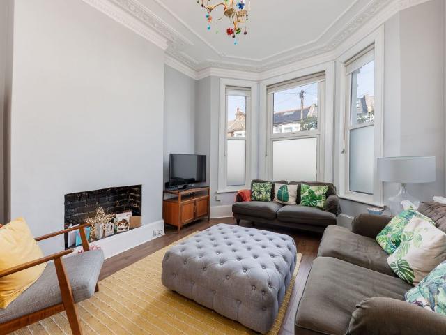 Hadyn Park Road, London W12, 4 bed terraced house to rent, £4,008 pcm | PrimeLocation