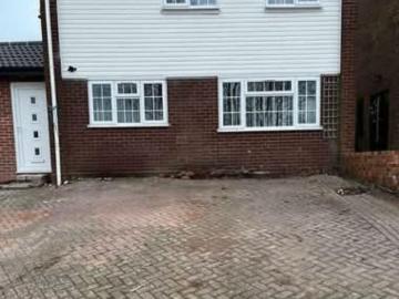 Stourbridge, West Midlands, Midlands - Garden