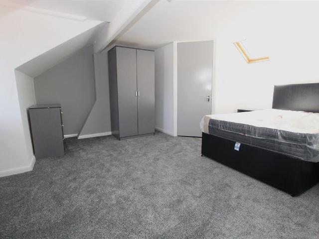 Haddon Street, Middlesbrough TS1, 4 bed shared accommodation to rent, £1,200 pcm | PrimeLocation