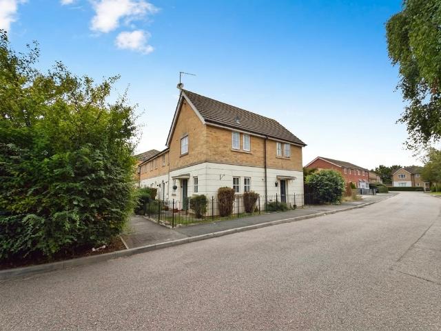 Hadley Grange, Essex CM17 1 bed house to rent £1,300 pcm £300 pw
