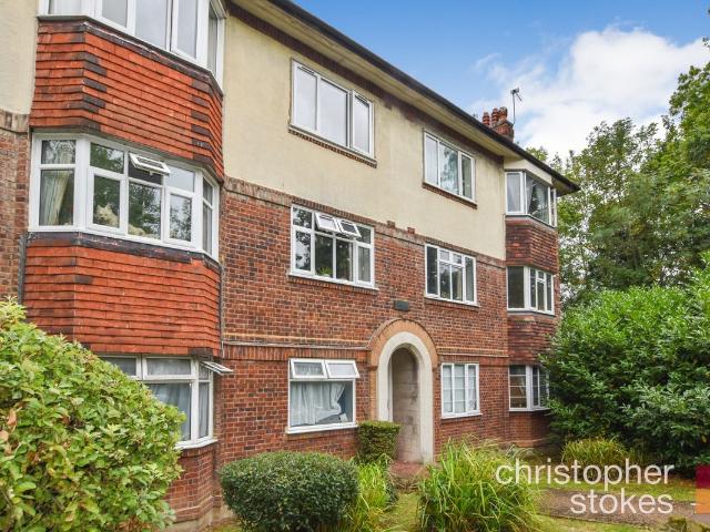 Hadley Hall, Lynwood Grove, Greater London N21, 2 bed flat to rent, £1,750 pcm | PrimeLocation