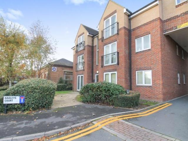 Hadleys Court, Gelderd Road. 2 bed flat to rent £950 pcm £219 pw