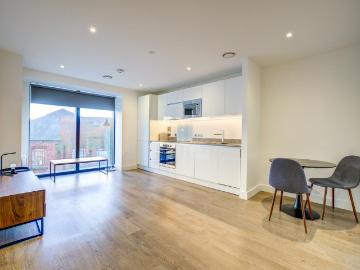 Hadrians Tower, Studio to rent £1,325 pcm £306 pw