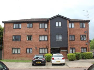 Hadrians Court, Fletton, Peterborough PE2, 2 bed flat to rent, £795 pcm | PrimeLocation