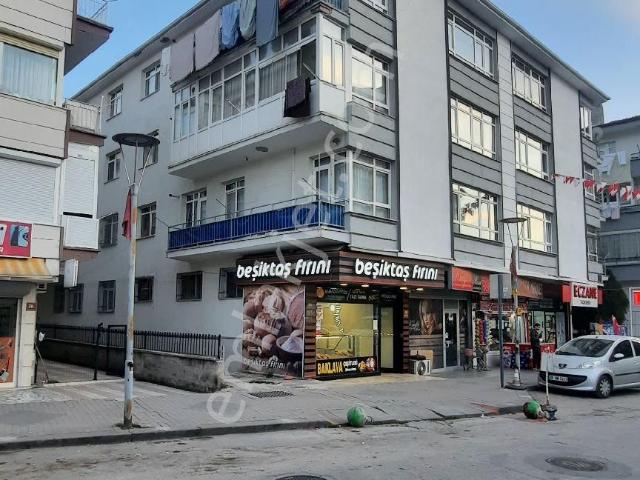 Hafızoğlu Emlak'tan Uzgörenler Sokak'ta Salon Bağımsız Merkezi Sistem 3+1 Daire