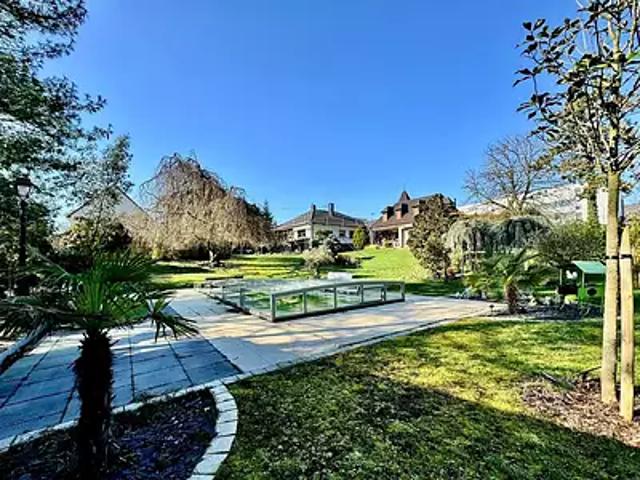 Haguenau 67500 Achat / Vente maison 9 pièces t9 piscine terrasse