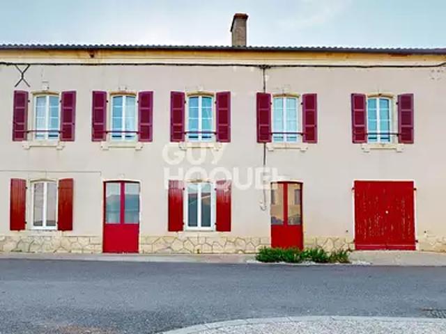 Hagetmau 40700 Achat / Vente maison 10 pièces t10 au dernier étage terrasse