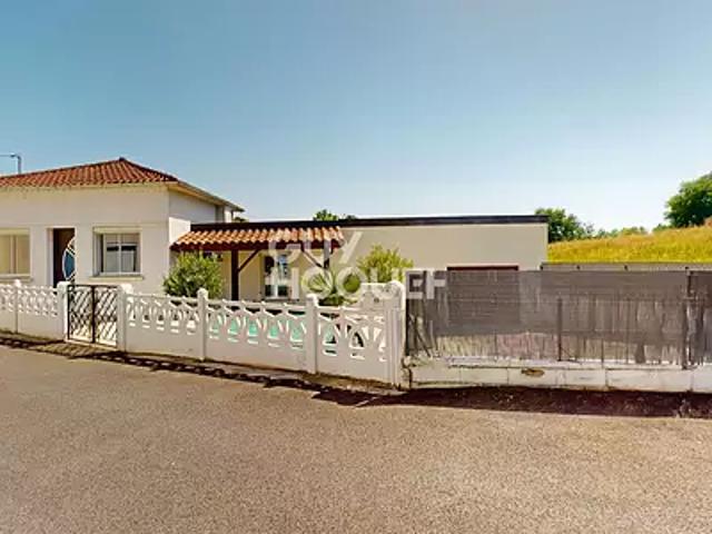 Hagetmau 40700 Achat / Vente maison 4 pièces t4 au dernier étage terrasse