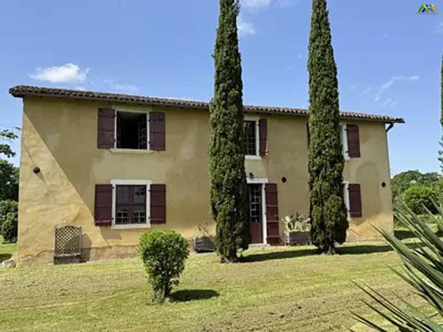 Hagetmau 40700 Achat / Vente maison 8 pièces t8