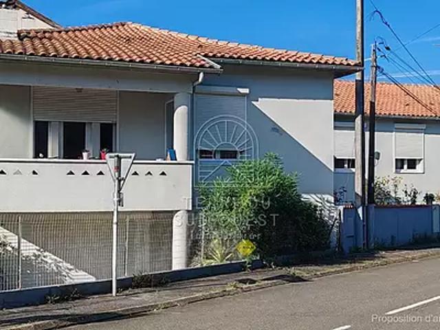Hagetmau 40700 Achat / Vente maison 8 pièces t8 au dernier étage cave