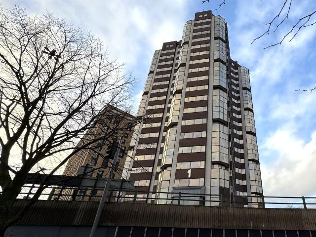 Hagley Road, Birmingham, West Midlands B16, 2 bed flat to rent, £1,050 pcm | PrimeLocation