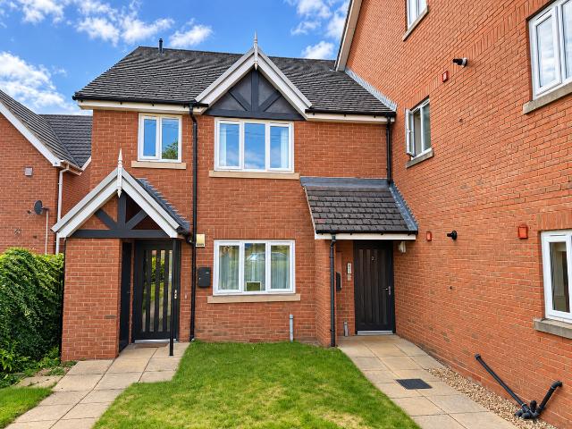 Hagley Road, Oldswinford, Stourbridge DY8, 2 bed flat to rent, £950 pcm | PrimeLocation