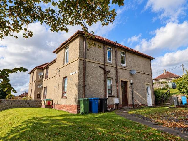Haig Crescent, Bathgate EH48, 2 bed flat to rent, £850 pcm | PrimeLocation