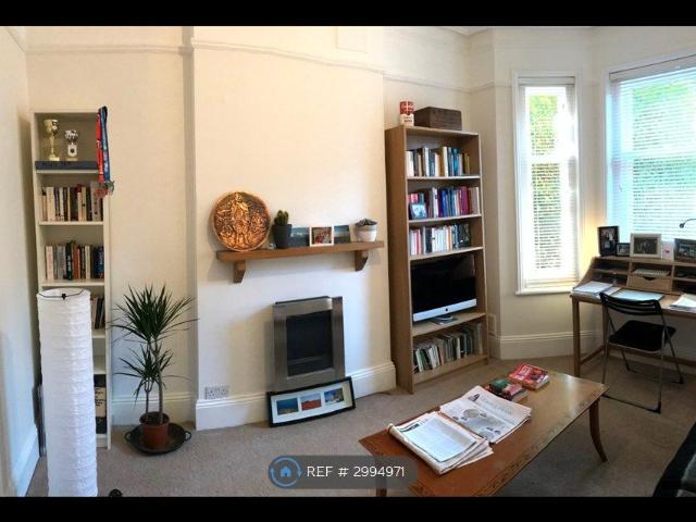 Hailsham Avenue, London SW2, 1 bed terraced house to rent, £1,800 pcm | PrimeLocation