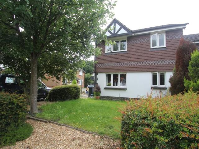 Haining Gardens, Camberley GU16, 1 bed semi detached house to rent, £1,200 pcm | PrimeLocation