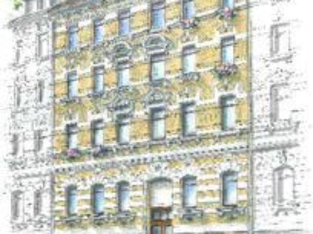 Hainstr. 6, Wohnung 5 ~~~ Loggia, Tageslichtbad mit Badewanne und Dusche, Gäste WC, 2 Abstellräume im Treppenhaus