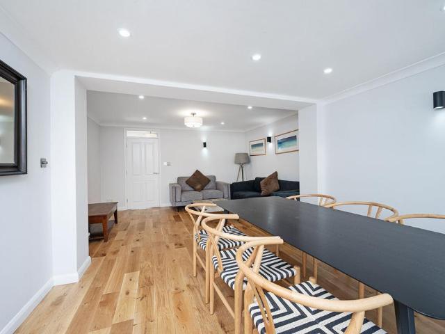 Hainton Close, Aldgate, London, E1 4 bed house to rent £6,000 pcm £1,385 pw