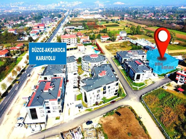 Hak Emlaktan Çavuşlar Mahallesinde Site İçinde Kiralık 3+1 Daire