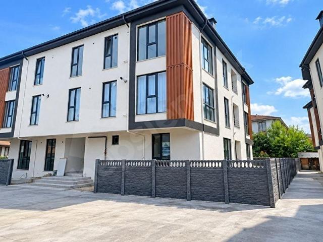 HAK EMLAK'TAN AZİZİYE MAHALLESİNDE MÜKEMMEL KONUMDA 2+0 DAİRE