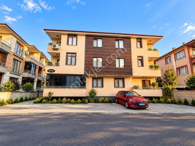 Hak Emlaktan Aziziye Mahde Büyük Fırsat Satılık Eşyalı 1+1 Daire