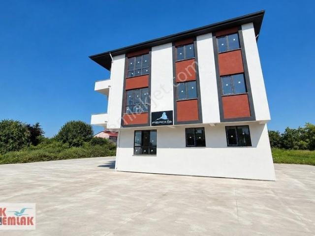 Hak Emlaktan Derelitütüncü Mahallesinde Satılık 2+1 Fırsat Daire