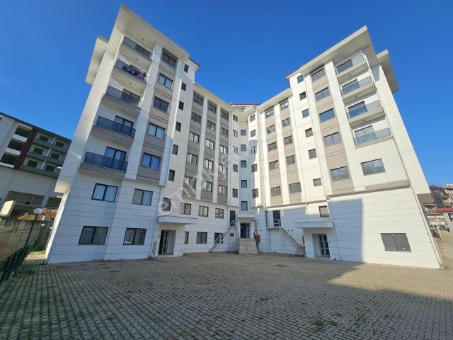 Hak Emlak'tan Farklı Kat Ve Farklı Cepheler Kiralık 2+1 Daireler