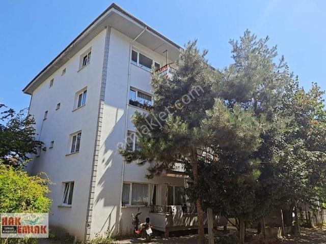 Hak Emlak'tan Fevziçakmak Mah Merkezi Konumda Kiralık 3+1 Daire