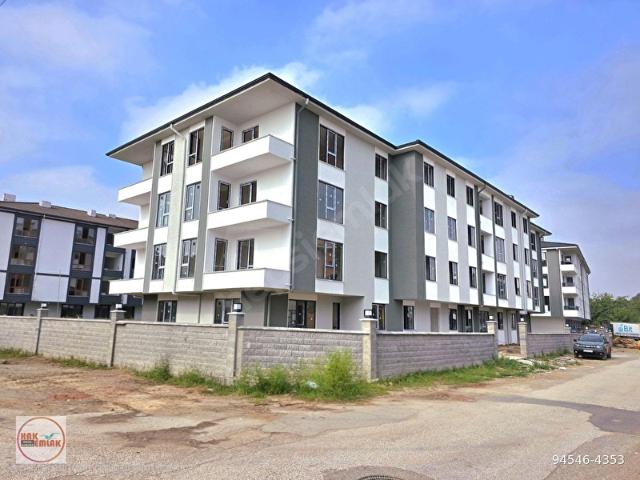Hak Emlak'tan Koçyazı Mah.de Bahçe Kullanımlı Satılık 2+1 Daire