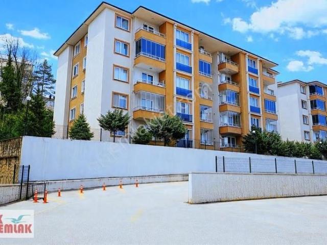 Hak Emlaktan Çiftepınarlar Mah.de Geniş 3+1 Daire
