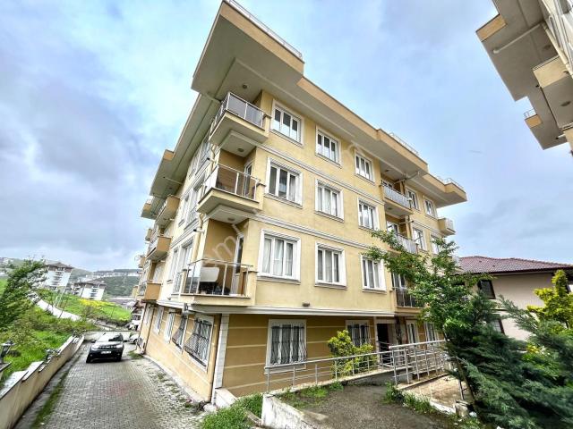 Hak Emlak'tan Üniversite Bölgesinde Kiralık 1+1 Eşyalı Daire