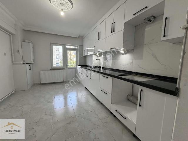 Hakan Emlaktan Bahabey Cd Full Yapılı Ara Kat Kiralık 3+1 Daire