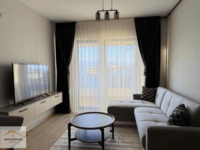 Hakan Emlak'tan İdeal Loft'ta 1+1 Eşyalı Satılık Daire