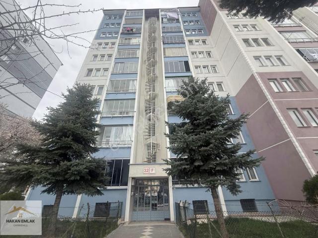 Hakan Emlaktan İkbal Kent Sitesinde Kiralık Daire