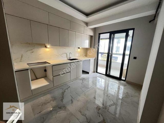 Hakan Emlak'tan Nevapark'ta 2+1 Kiralık Daire