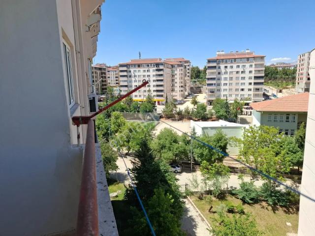 Hakev'den 2. Etap Tokide Merkezi Konumda Satılık 3+1 Daire