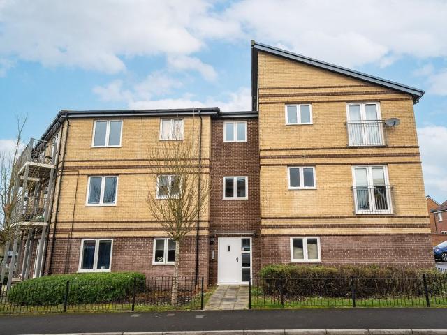 Halter Way, Andover, Hampshire SP11, 2 bed flat to rent, £1,150 pcm | PrimeLocation