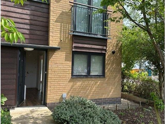 Halton Brook Avenue, Halton Brook, Runcorn WA7, 2 bed terraced house to rent, £870 pcm | PrimeLocation