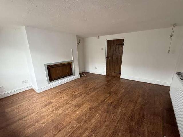 Halton Road, Runcorn, WA7