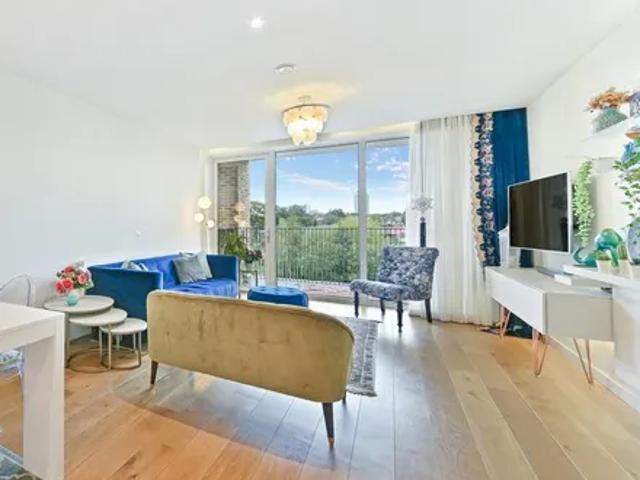 Halyards Court 24 45, 24 45 Durham Wharf Drive, London, TW8 8FH, United Kingdom | 2 bed apartment for rent #128740577 | Rentberry