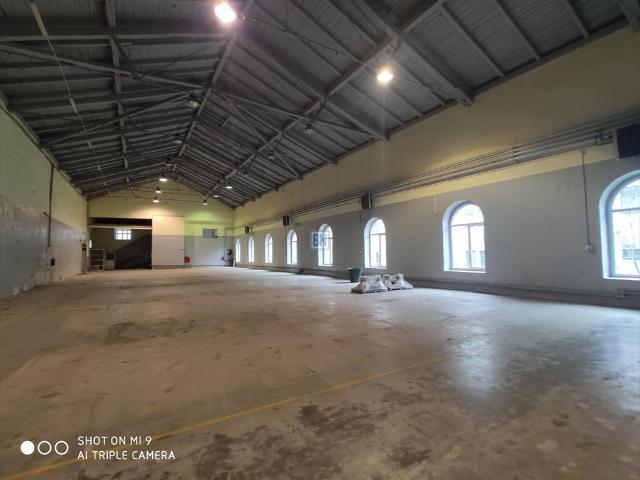 Hala magazynowa 1247 m² w Gliwicach polecam