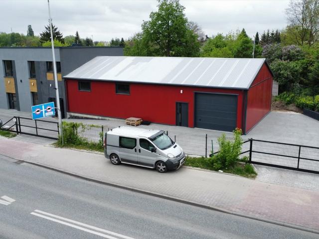 Hala magazynowa z biurami, ogrzewanie, parking 183 m²
