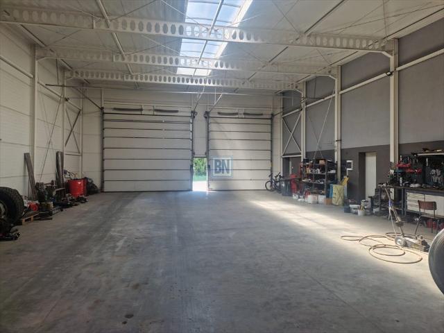 Hala produkcyjno magazynowa z biurami i placem 3400 m2