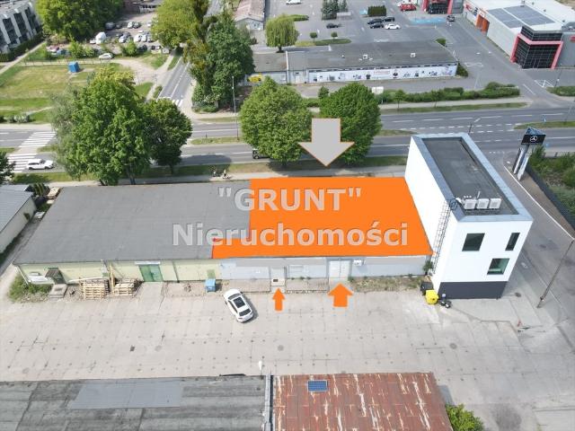 Hala 288 m² z przeszklonym wejściem i mediami