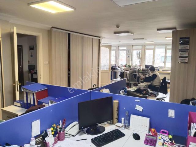 Halaskargazi Cad. Üzeri Metro Yakını 5+1, 250m² Boş Satılık