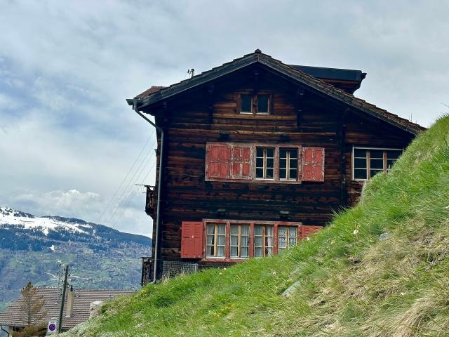 Halb Dorfhaus in Trogne St Martin mit Box Garage