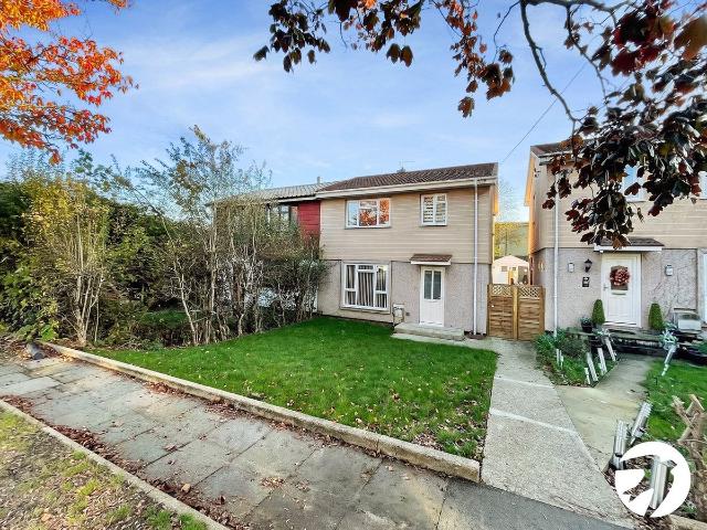 Halcot Avenue, Bexleyheath DA6, 3 bed semi detached house to rent, £2,100 pcm | PrimeLocation