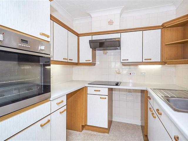 Haldenby Court, Swanland HU14, 1 bed flat to rent, £750 pcm | PrimeLocation